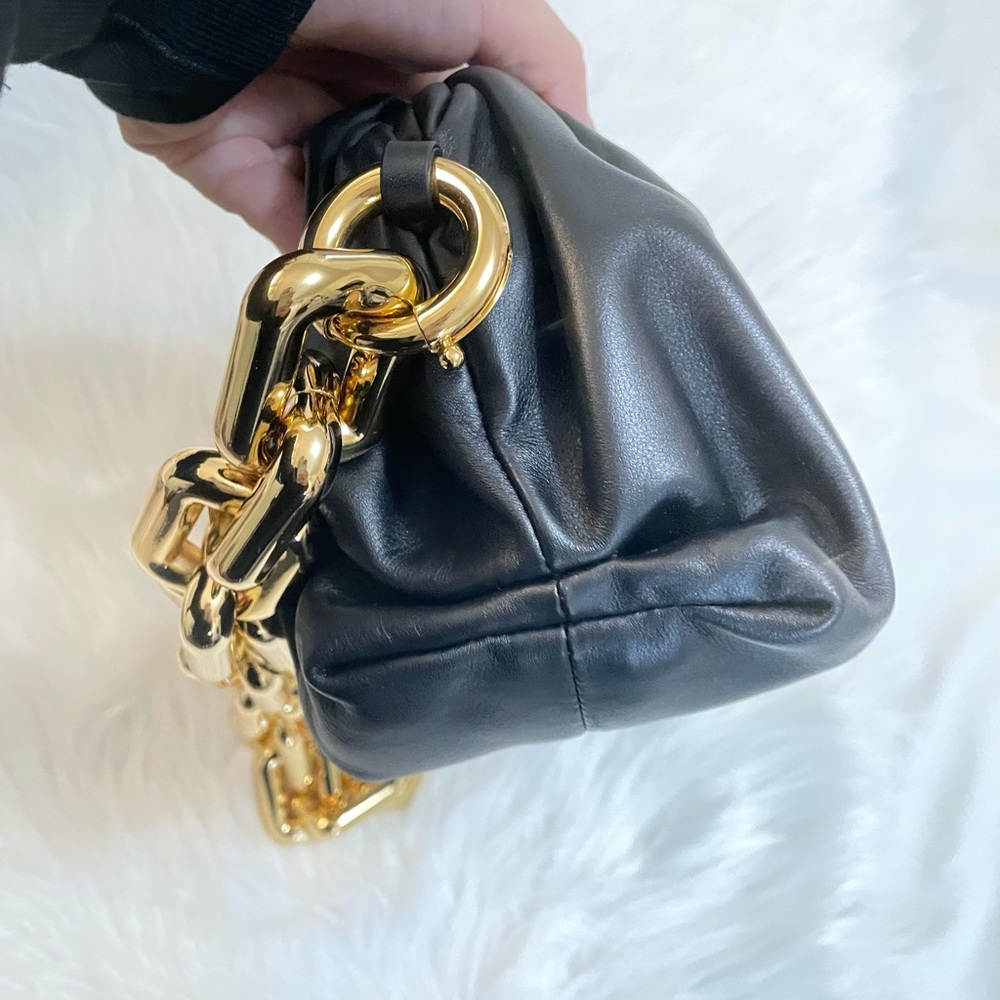 BOTTEGA VENETA Chain Pouch - Picture 6 of 6